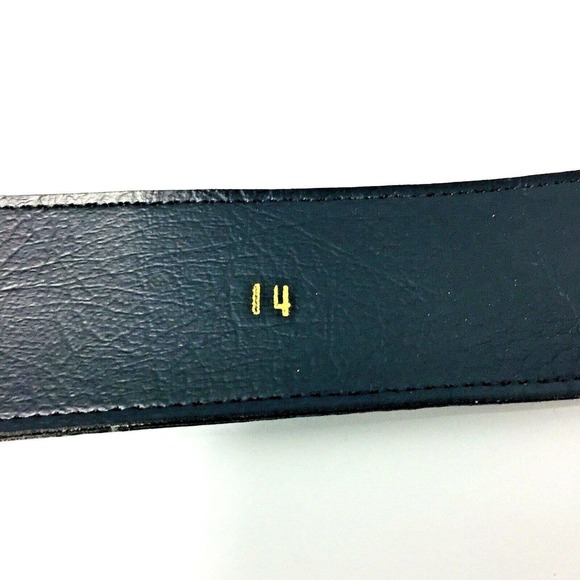 Vintage Retro Womens Belt Size 14‎ Black Shiny Faux Alligator Print - Picture 3 of 4